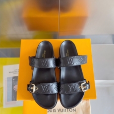 Louis Vuitton Slippers